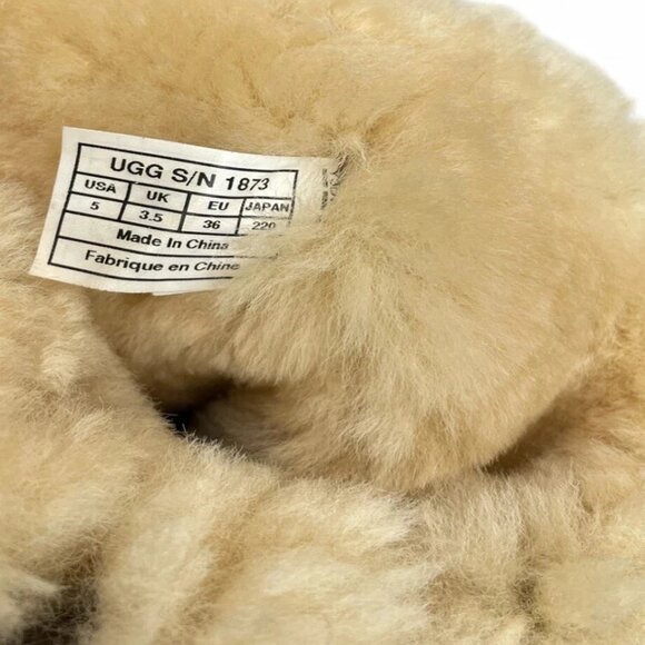 Ugg 1873 Sheepskin Shearling Bailey Triple Button Boots Women's 5 - Picture 6 of 16
